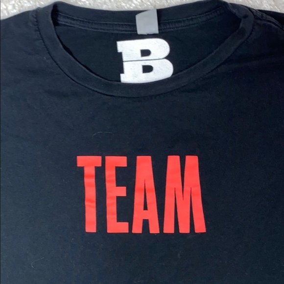 Team Bieber Stadium Tour t shirt. Bundle only. - Picture 3 of 5